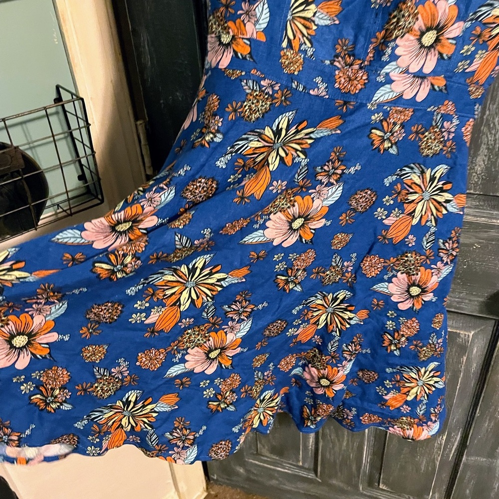 Modcloth Bursting With Optimism Fit and Flare Dress Size 8 - Picture 4 of 11